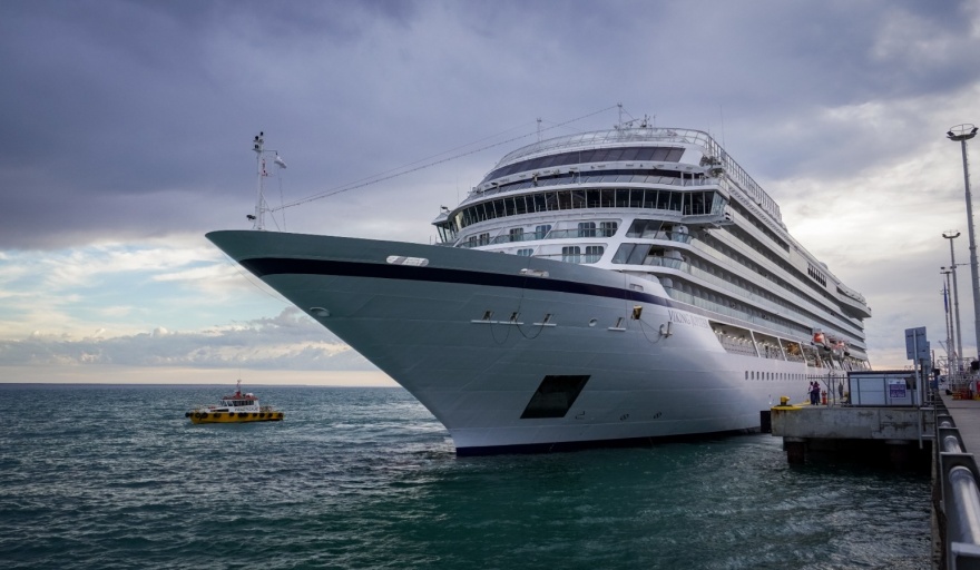 Temporada de Cruceros en Chubut: El Viking Jupiter arribó por quinta vez a Puerto Madryn