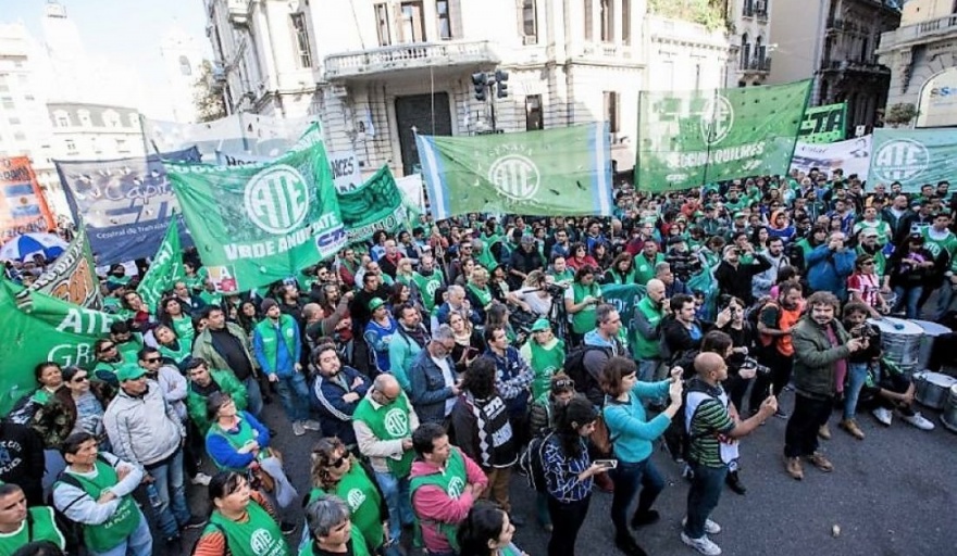 ATE lanza una jornada de lucha contra los actos discriminatorios y fascistas de Milei