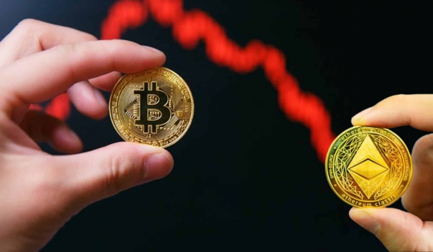 Colapso Cripto: Bitcoin y Ethereum se desploman tras la guerra comercial de Trump