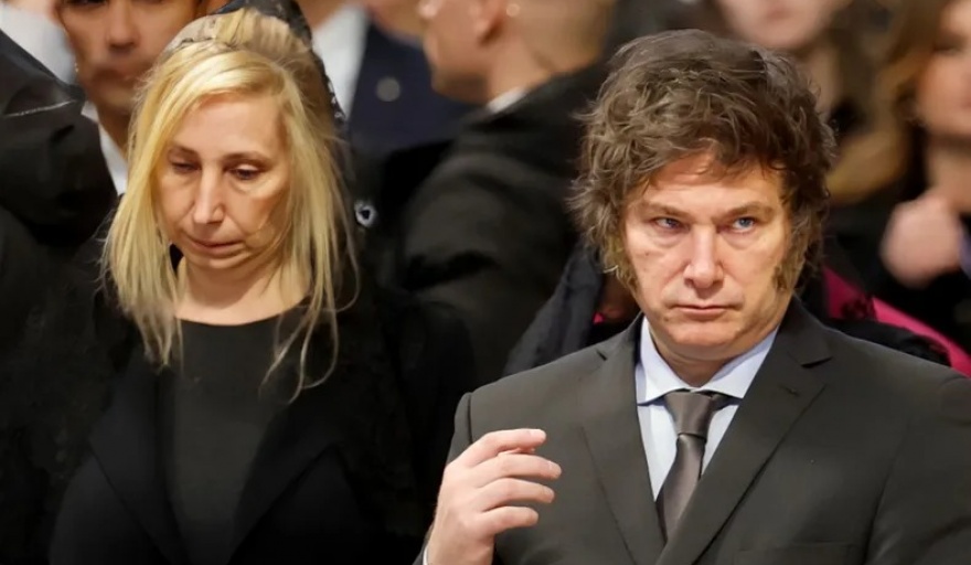 Piden Imputar a Karina Milei y Secuestrar los Celulares del Presidente