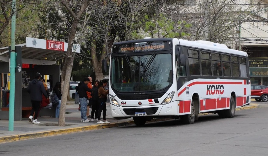 Gracias al subsidio provincial el valor del pasaje de colectivo se reduce hasta en un 70%