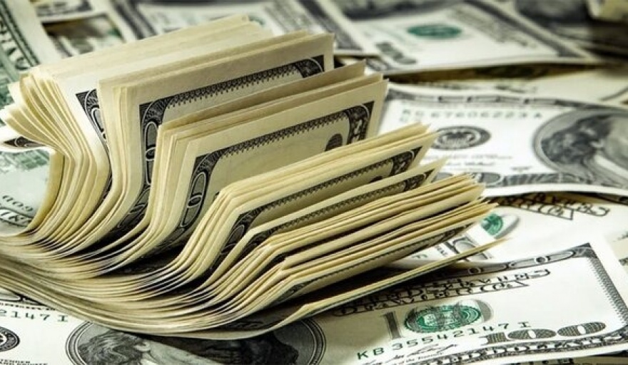 Comenzó el lunes una devaluación: tras el acuerdo con el FMI el dólar cotiza a $1.190 en el Banco Nación