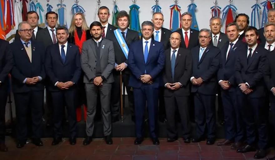 El Gobierno relanza el Consejo de Mayo para buscar consensos sobre reformas clave