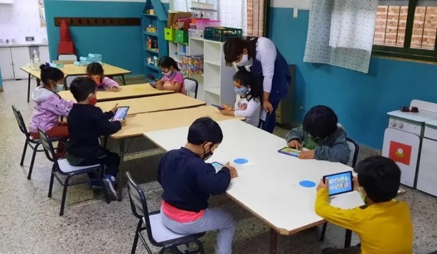 La educación inicial comenzó con todo su agrupamiento la vuelta a las escuelas