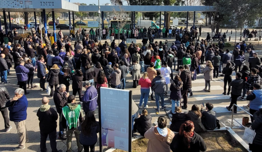 ATE se moviliza contra el desmantelamiento del Estado: protestas en INTA, INTI, Vialidad y otros organismos