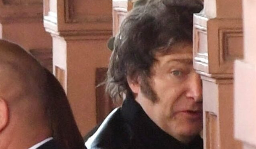 El capricho de Milei se vuelve una obsesión: el costo de lo votado en el Senado no compromete el equilibrio fiscal