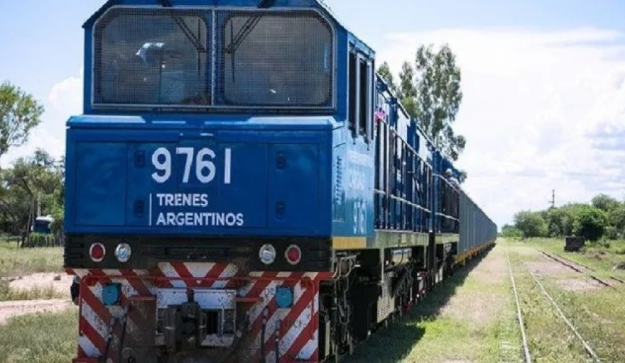 El Gobierno inicia la privatización de Belgrano Cargas y fija plazo de 12 meses para su venta