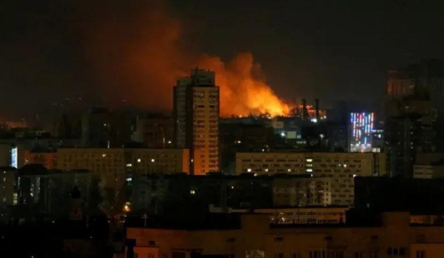 Rusia lanzó un ataque masivo sobre Ucrania en plena renegociación del acuerdo de paz y tensó aún más el escenario internacional