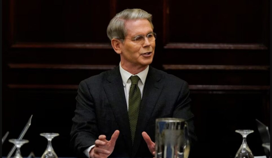 Bessent canceló su visita a la Argentina