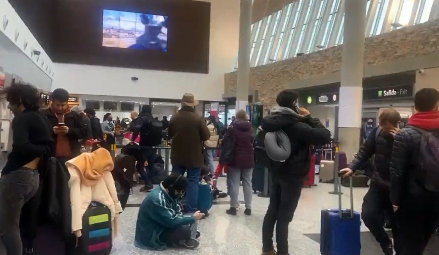 Amenaza de bomba retrasa el vuelo proveniente de CABA hacia Comodoro Rivadavia