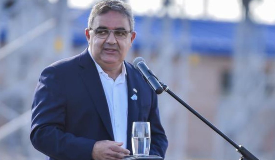 Jalil, gobernador de Catamarca, apoyó públicamente la designación de Sergio Massa