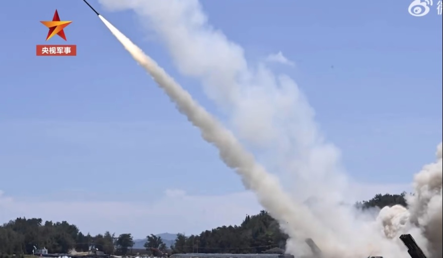 China disparó misiles en aguas taiwanesas