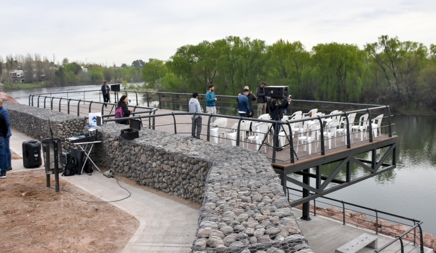Gutiérrez y Gaido inauguraron el mirador sobre el río Neuquén