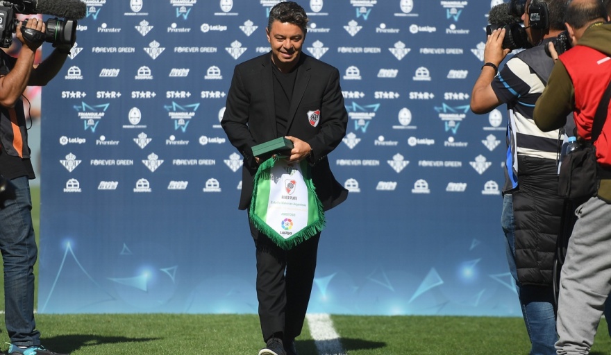 Gallardo se despidió de River con una goleada en un amistoso contra el Betis