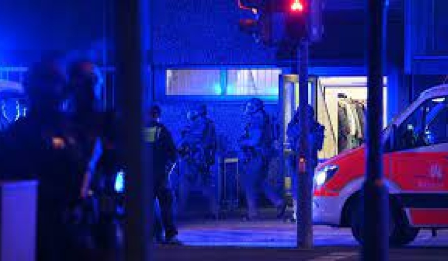 Seis muertos en un tiroteo en una iglesia de Hamburgo
