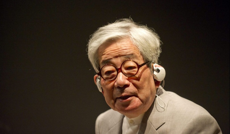 Falleció el escritor japonés Kenzaburo Oe