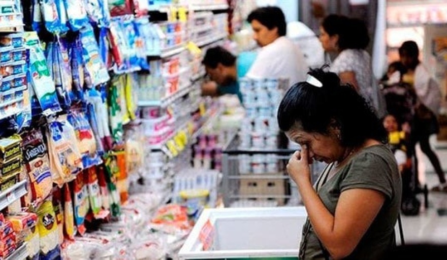 La inflación por las nubes: el mes de febrero tuvo un pacto del 6,6% y la interanual llegó al 102,5%