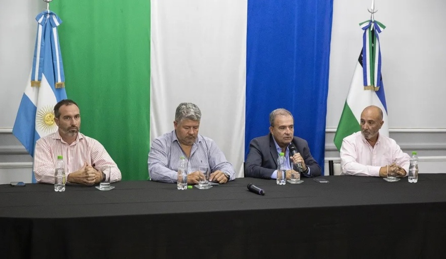 Viedma: se licitaron las obras para ampliar el canal de riego del IDEVI