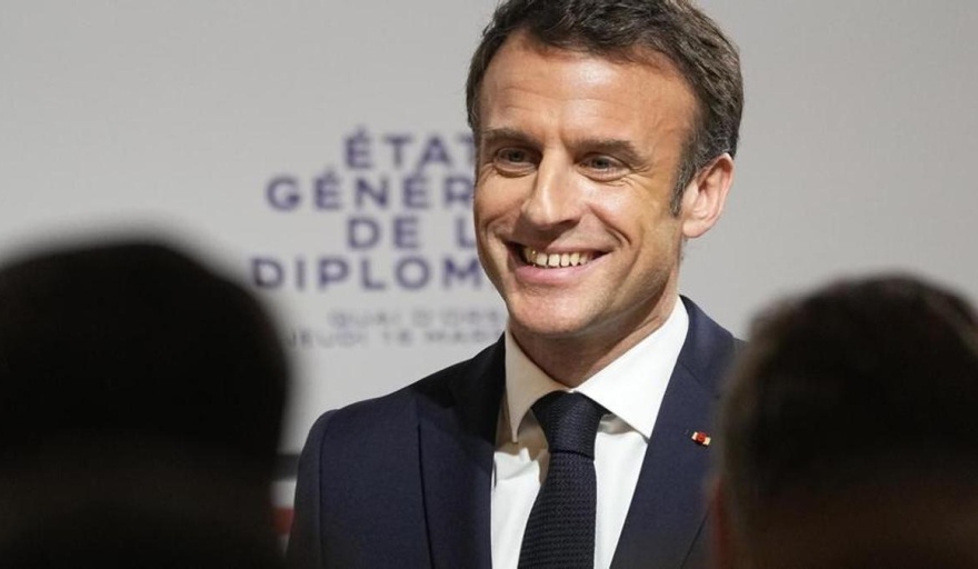 Protestas y tensión en París por la adopción definitiva de la reforma jubilatoria