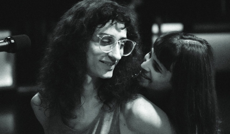 La trágica vida de Fito Páez: Pasado, triple crimen y nostalgia