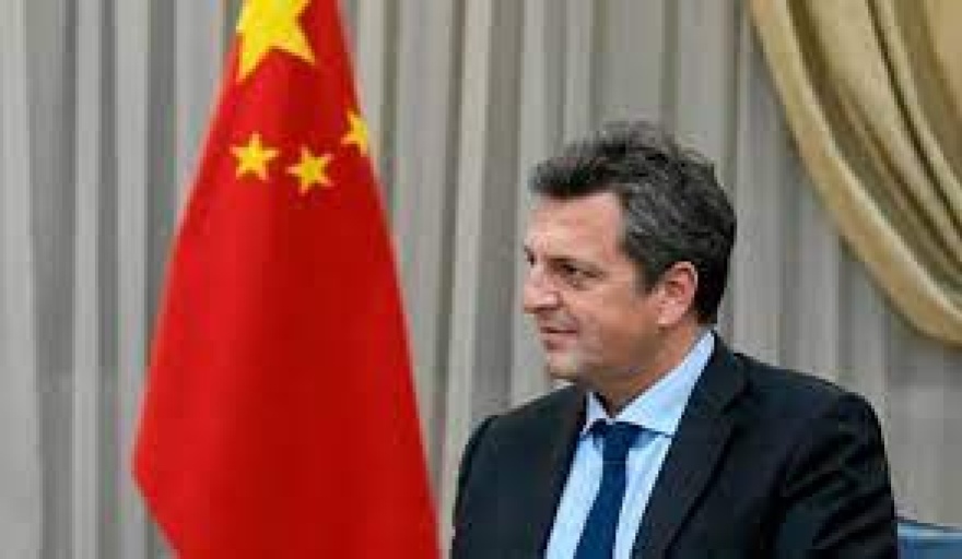 En busca de fortalecer las reservas del Banco Central, Sergio Massa se encuentra en el país asiatico para destrabar inversiones