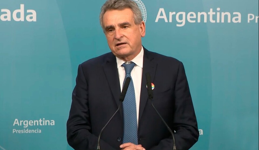 Agustín Rossi anunció que Massa prepara un alivio en el impuesto a las ganancias