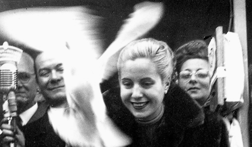 Dirigentes recuerdan a Evita a 71 años de su fallecimiento