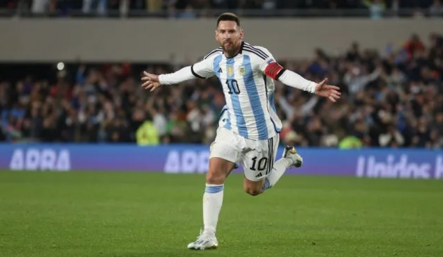 Con un nuevo golazo de Messi, la Selección Argentina debutó con un triunfo en Eliminatorias
