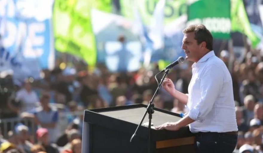 Sergio Massa se presentó en Tucumán ante el apoyo de todos los gobernadores peronistas