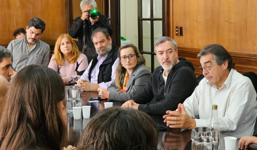 ATE y el Gobierno nacional acordaron nuevos aumentos salariales para los estatales