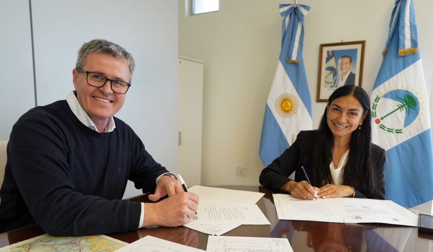 Firman convenio para construir un centro de salud para mujeres y diversidades
