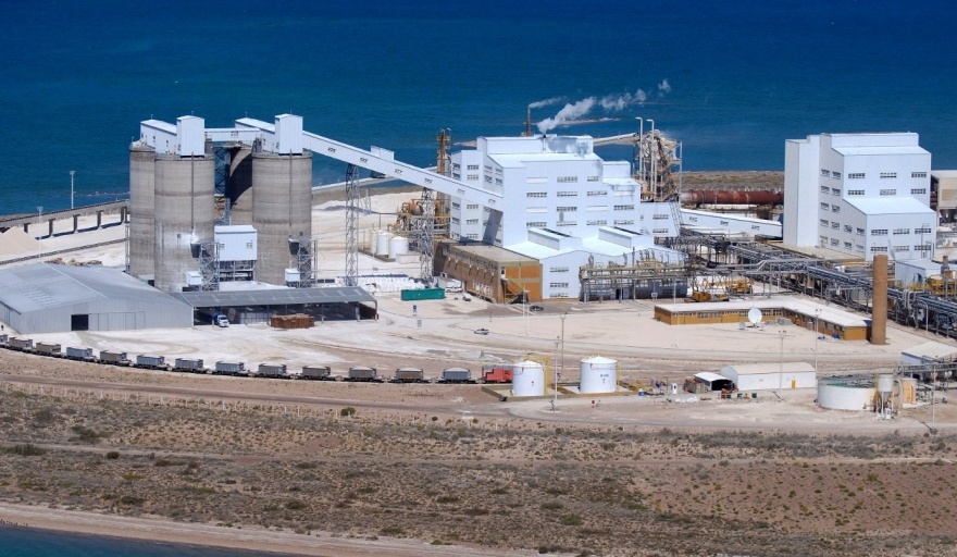 La empresa ALPAT ubicada en San Antonio Oeste envió su primer cargamento de soda para la industralización de litio