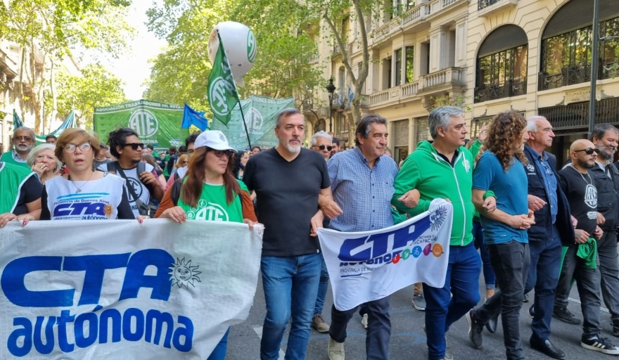 El Gobierno Nacional cita a ATE a la última paritaria del año