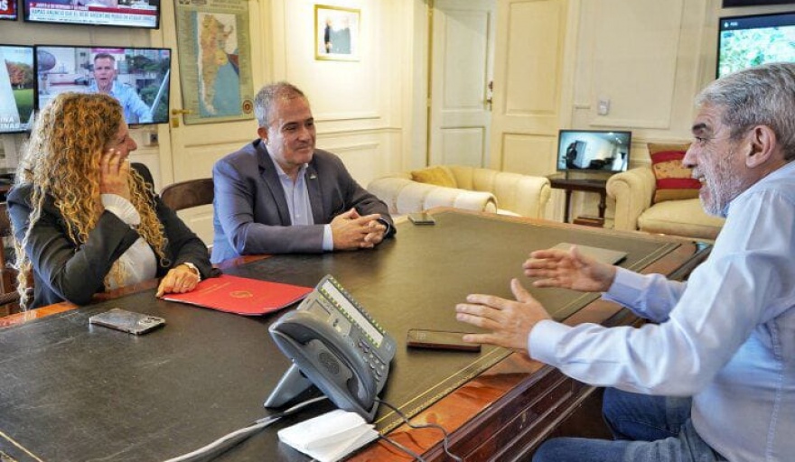 Pesatti consiguió en Buenos Aires nuevos equipos de videovigilancia para la ciudad de Viedma