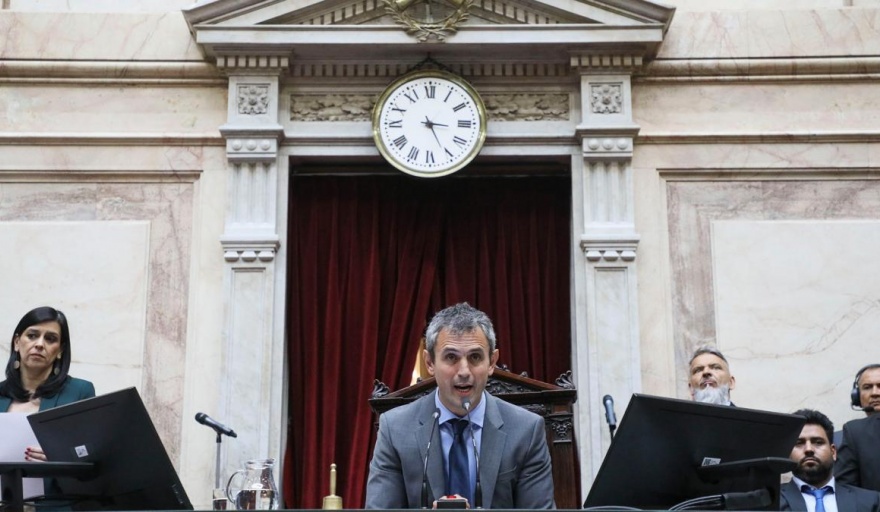 En una inédita sesión maratónica, comienza el debate en la Cámara de Diputados por el proyecto de Ley Ómnibus