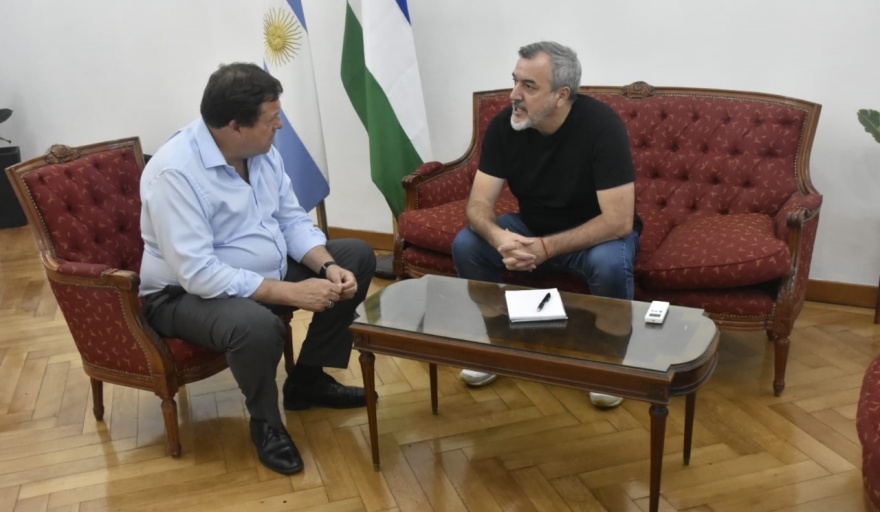 Weretilneck y Aguiar se reunieron y coincidieron en que el ajuste "no lo paguen los trabajadores estatales"