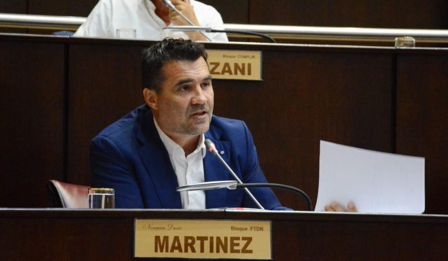 Darío Martínez, al secretario de energía Chirillo: “Quieren romper la seguridad jurídica en Vaca Muerta”