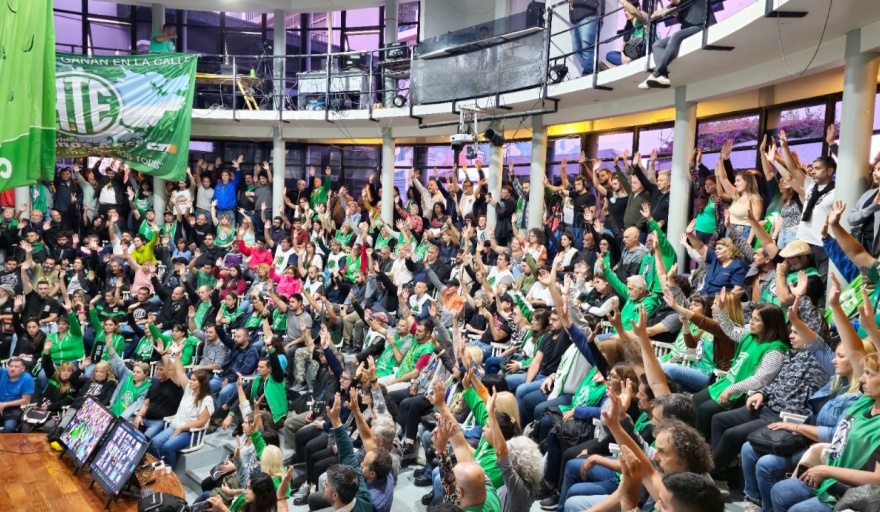 Ante la denuncia de ATE por la perdida del 20% de poder adquisitivo con Milei, realizará un plenario para definir medidas