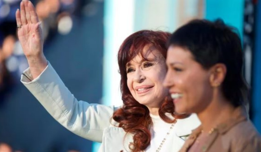 Reapareció CFK y apuntó al plan económico de Milei: "más que un anarcocapitalismo es anarco-colonialismo"