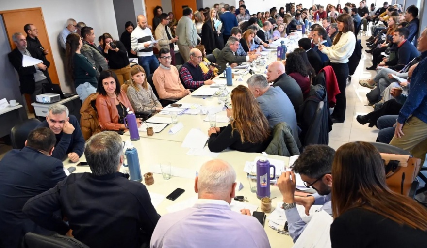Labor Parlamentaria definió los proyectos a tratar este jueves en la Legislatura