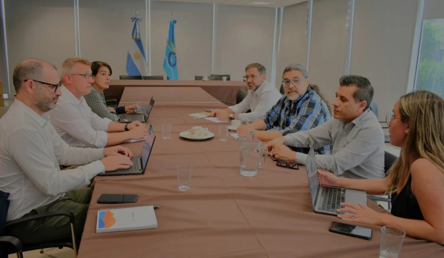 Chubut continúa trabajando con el BID para el desarrollo de "bonos azules"