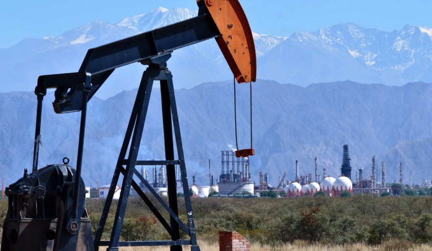Son más de 60 ofertas las que recibió YPF para la compra de sus pozos petroleros