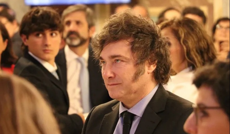 Desde Praga, Javier Milei confirmó que no hubo inflación en la tercera semana de Junio y negó que el FMI pidiera un devaluación