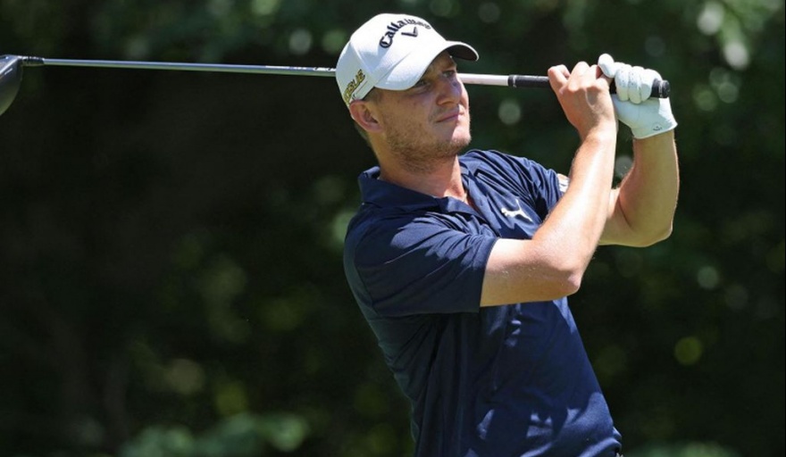 Emiliano Grillo culminó compartiendo la segunda colocación en la primera vuelta en Golf