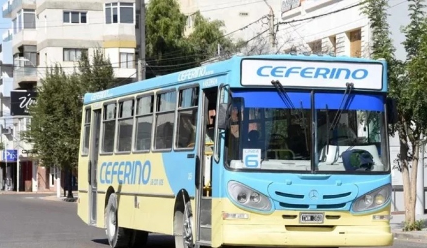 Chubut destina 1.200 millones mensuales para subsidiar el transporte en la provincia y sigue sin recibir aportes nacionales