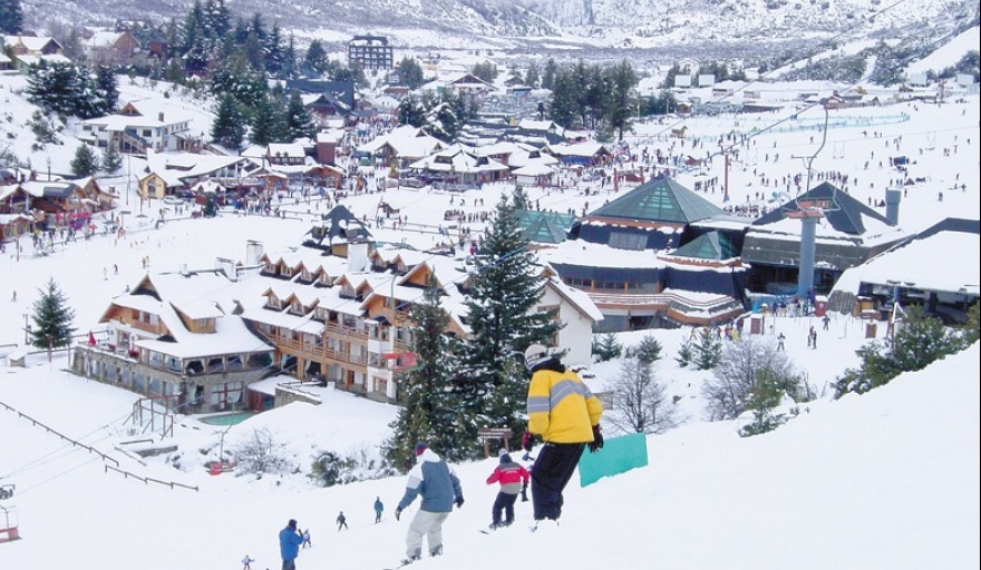 Bariloche es el tercer destino más visitado del país en vuelos de cabotaje e internacionales