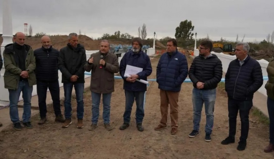 Pesatti destacó la nueva obra del IDEVI: "el gobierno está construyendo futuro"