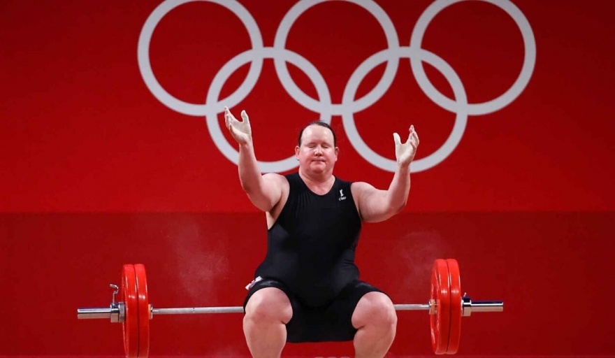 Laurel Hubbard se convierte en la primera atleta transgénero en competir en los JJ.OO.
