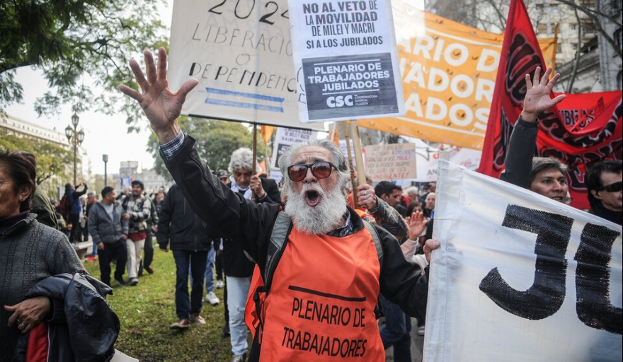 El gobierno confirmó el bono de 70.000 pesos para jubilados