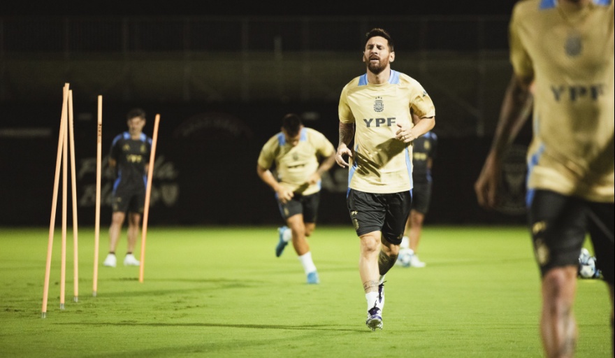 Con dudas en el ataque, Argentina se dispone a enfrentar a Bolivia en el Monumental